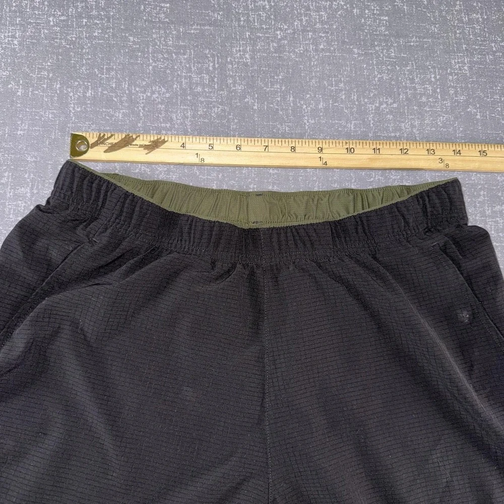 Roark Shorts Mens 33 Black Run Amok 2-in-1 Lined Camo 6 Inseam Athletic Running
